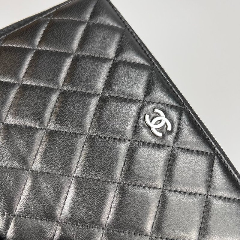 CHANEL 菱格紋ㄇ拉萬用夾 黑 15開-8