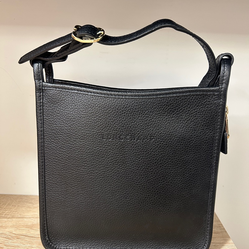 Longchamp 黑牛皮 Lefoul lonne 斜背包-0