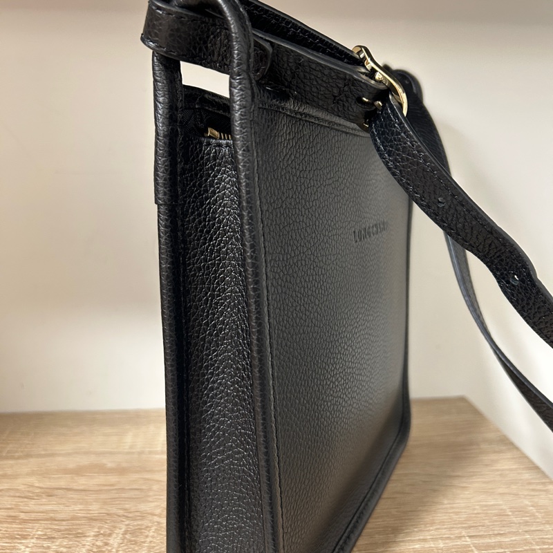 Longchamp 黑牛皮 Lefoul lonne 斜背包-3