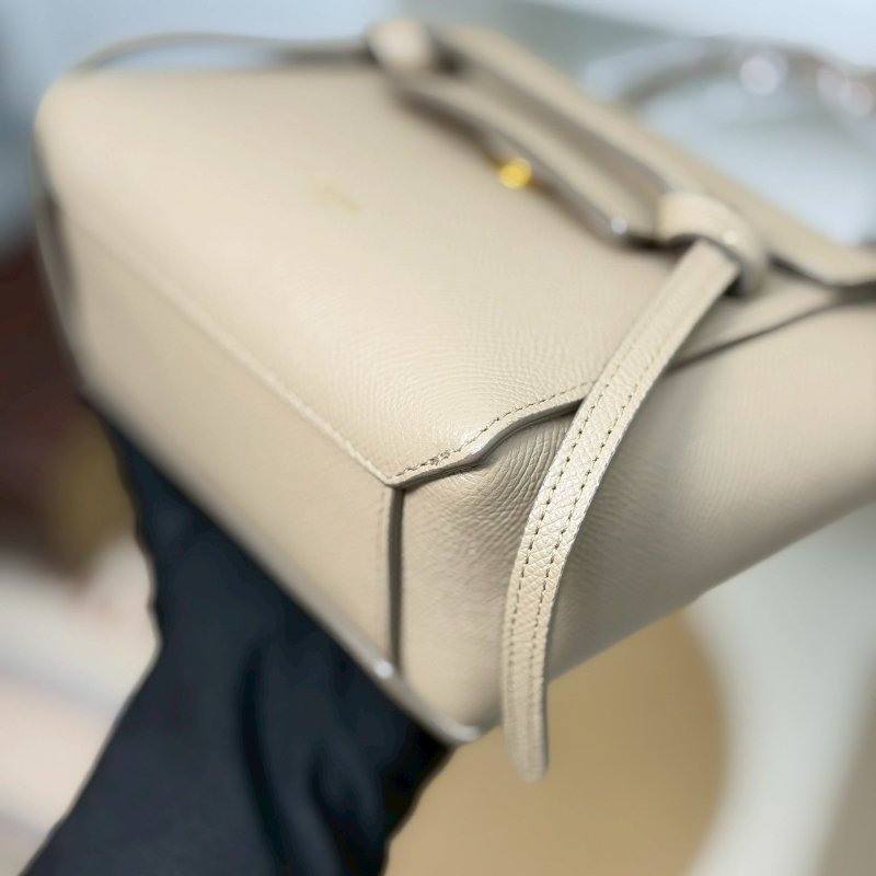 (停產絕版款、送禮等級)🏷Celine．Pico Belt 鯰魚包-5