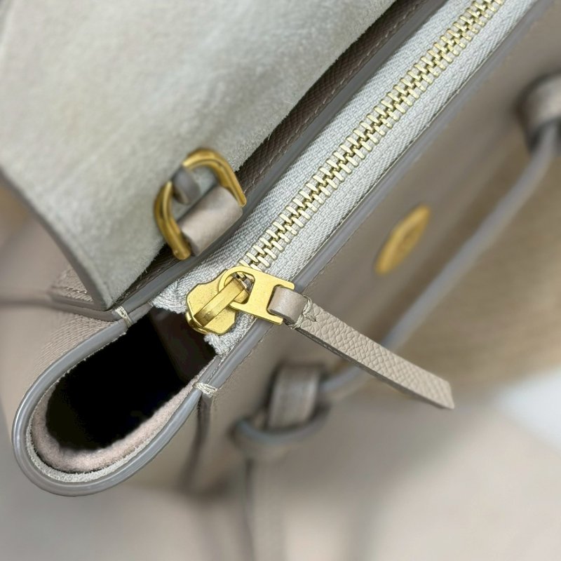 (停產絕版款、送禮等級)🏷Celine．Pico Belt 鯰魚包-16