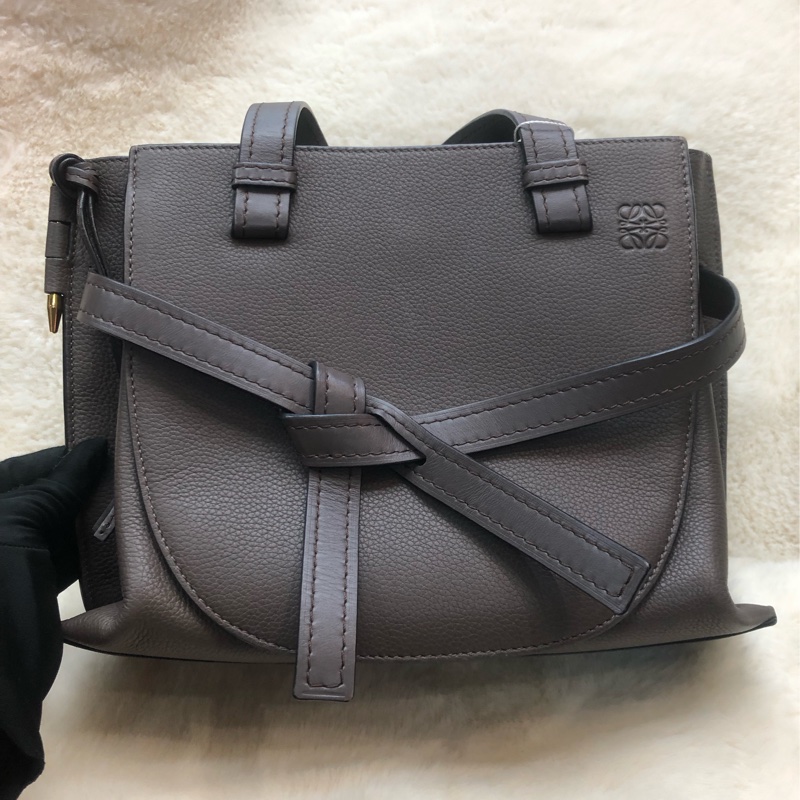 LOEWE Gate Top Handle 啡灰色XB718-0