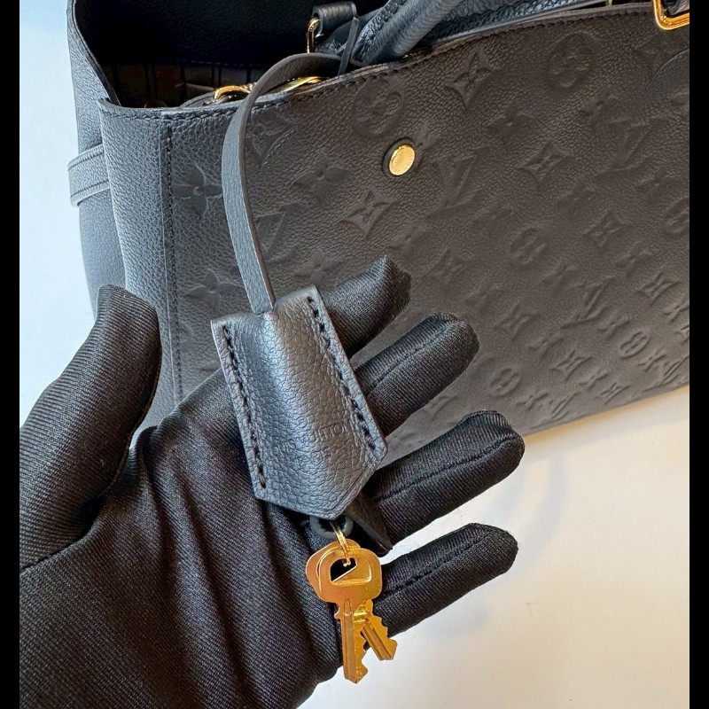 LV 黑皮壓紋兩用大包 蒙恬包-5