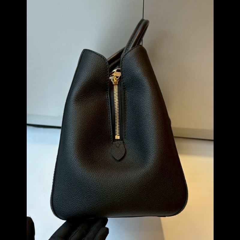 LV 黑皮壓紋兩用大包 蒙恬包-9