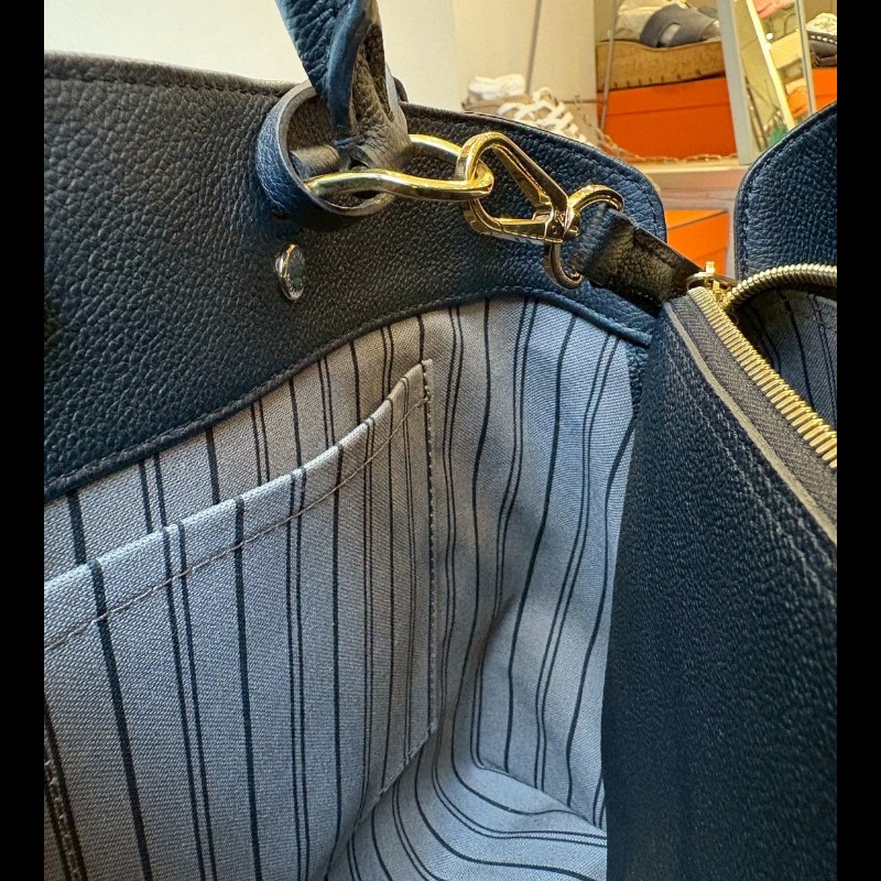 LV 黑皮壓紋兩用大包 蒙恬包-22