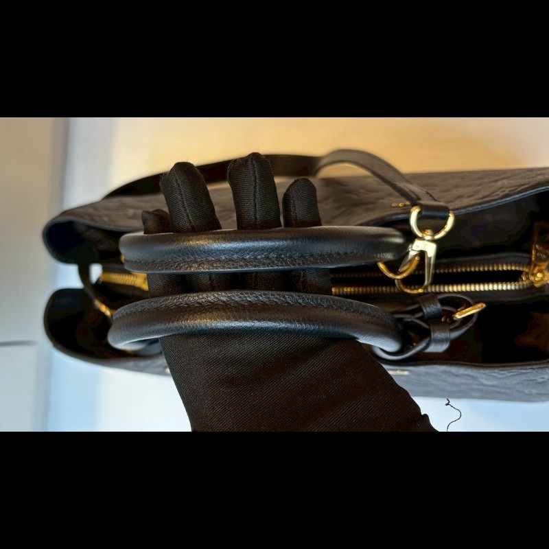 LV 黑皮壓紋兩用大包 蒙恬包-30