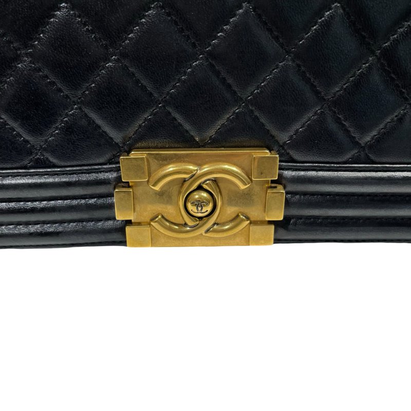 CHANEL BOY 25-8