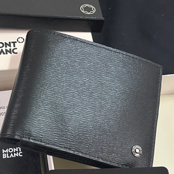 Montblanc萬寶龍4810系列黑色皮夾-6