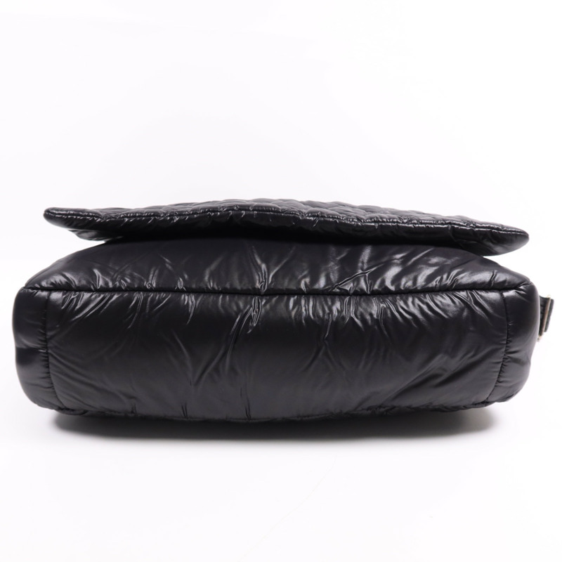 CHANEL 尼龍Coco Cocoon Messenger銀扣肩背袋-3