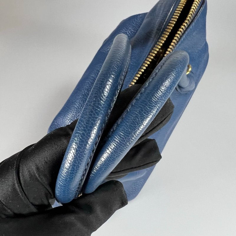 MIUMIU 藍皮革兩用包-8