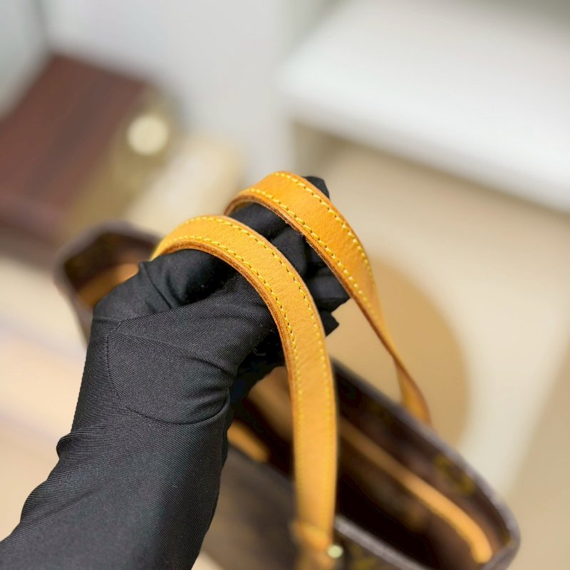 🏷LV．Vivian 薇薇安 小號 M51172-10