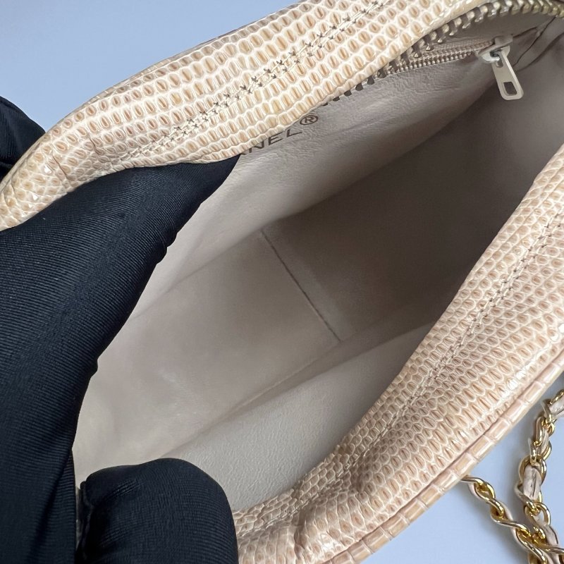 CHANEL VINTAGE 流蘇蜥蜴皮相機包0開-6