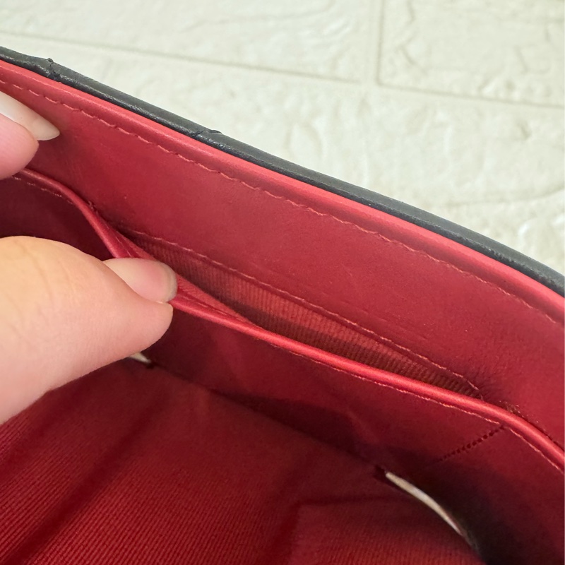 chanel黑色金釦19三折短夾  極美✨-24