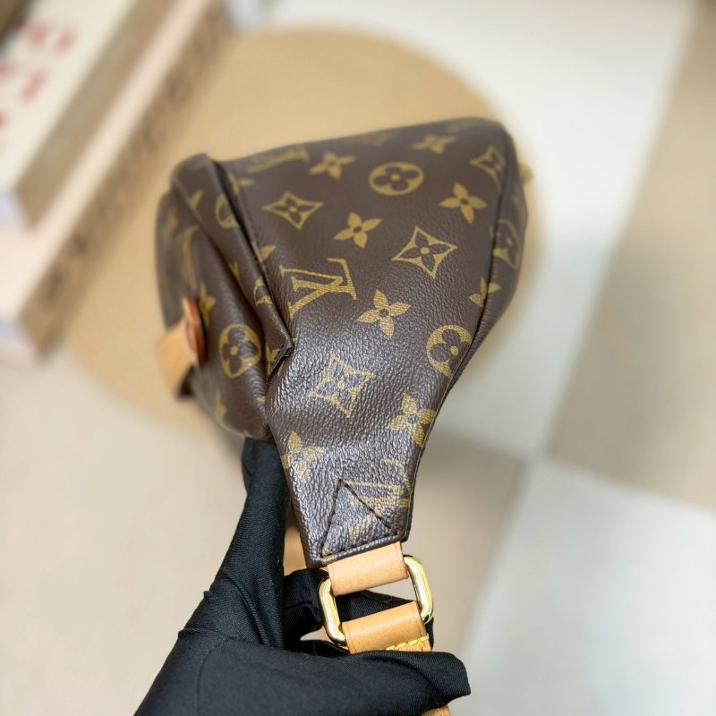 (大全配、停產絕版款)🏷LV．Bumbag 老花腰包 M43644 芯片款-2