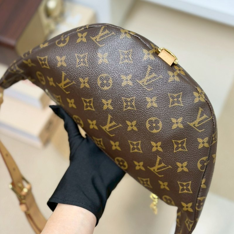 (大全配、停產絕版款)🏷LV．Bumbag 老花腰包 M43644 芯片款-8