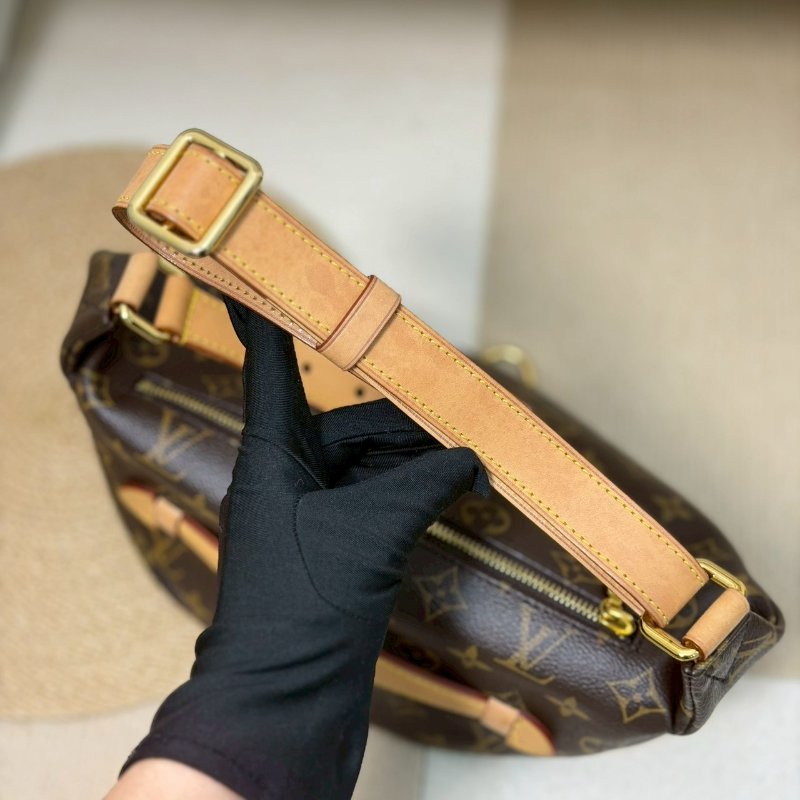 (大全配、停產絕版款)🏷LV．Bumbag 老花腰包 M43644 芯片款-13