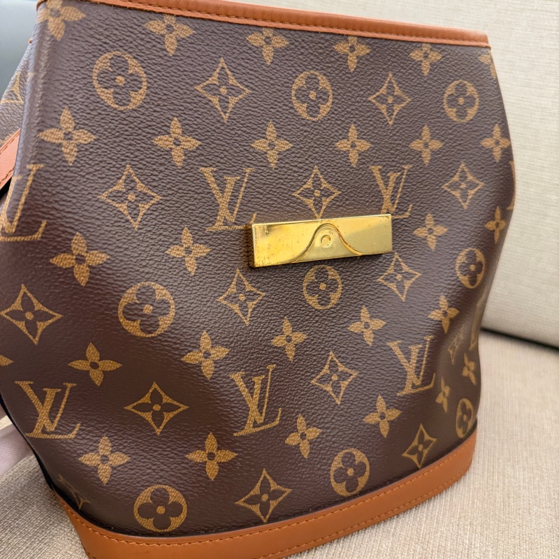 LV Dauphine達芙妮後背包-9