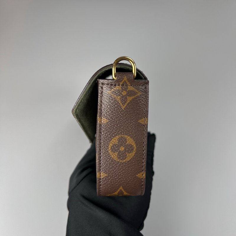 LV M80091/晶片款 老花二合一包綠背帶-2