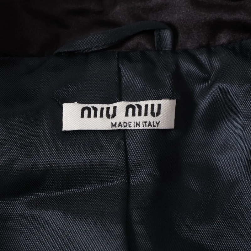 （貴婦修身版型💖） Miu Miu 千金貴婦風 修身大衣 專櫃約12.5萬！-5