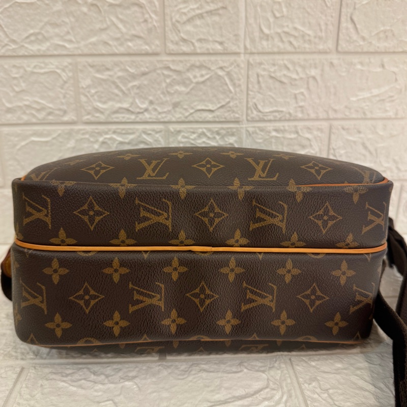 LV花紋雙層記者包  超讚容量空間大-5