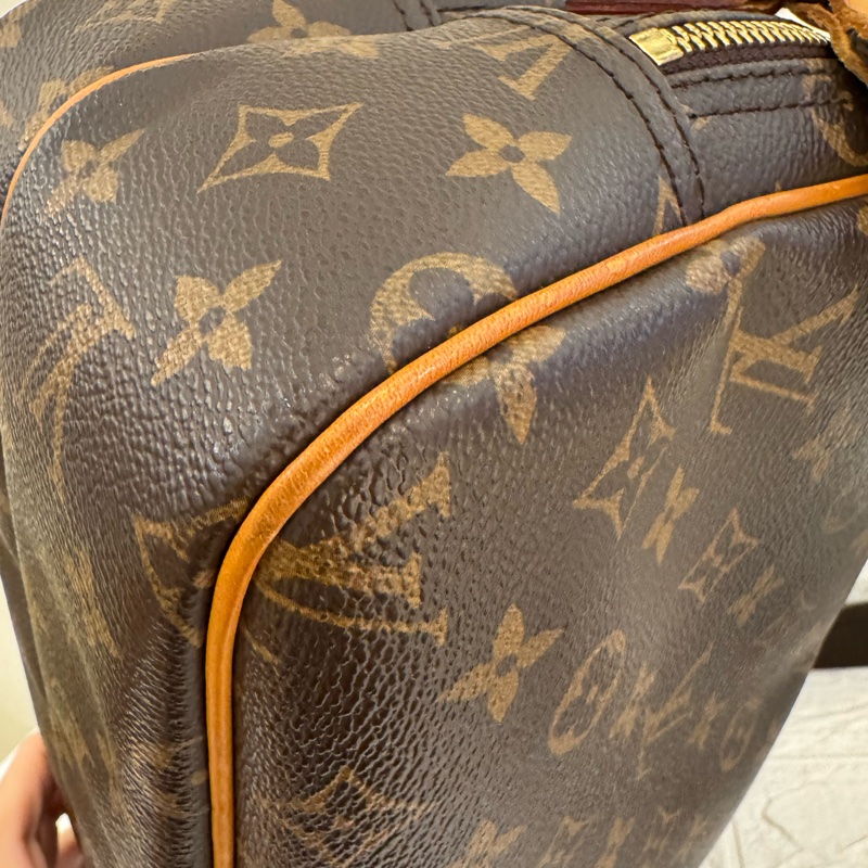 LV花紋雙層記者包  超讚容量空間大-8