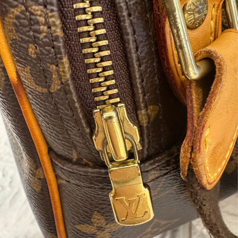 LV花紋雙層記者包  超讚容量空間大-17