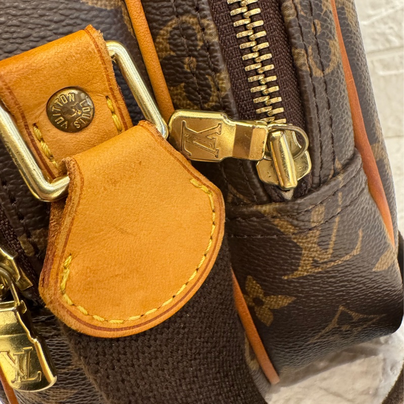 LV花紋雙層記者包  超讚容量空間大-20