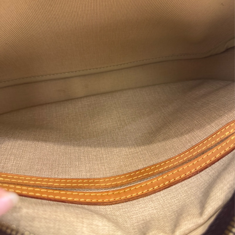 LV花紋雙層記者包  超讚容量空間大-39