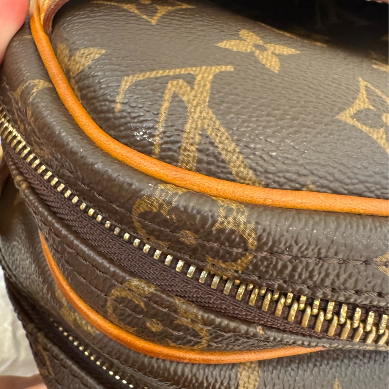 LV花紋雙層記者包  超讚容量空間大-46