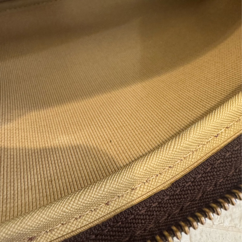 LV花紋雙層記者包  超讚容量空間大-54