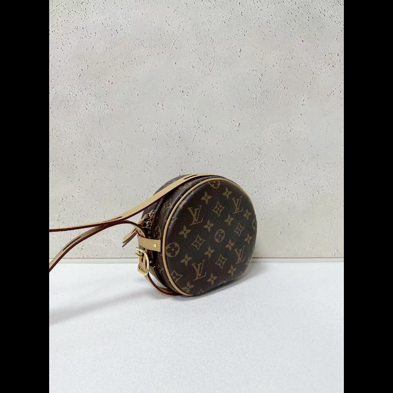 Louis Vuitton Boîte Chapeau Souple PM-2