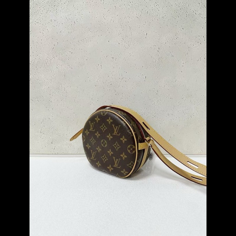 Louis Vuitton Boîte Chapeau Souple PM-4