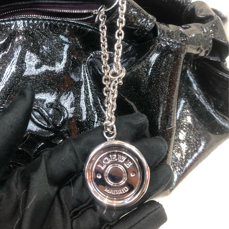 Loewe 水晶面手提餃子手提袋 XB780-8