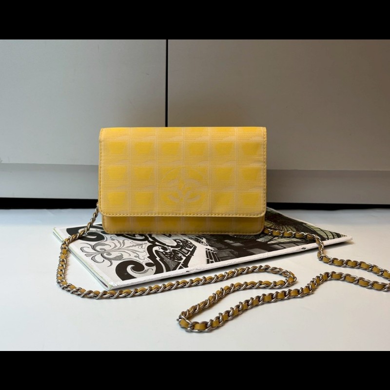 Chanel 銀鍊黃緹花布WOC new travel 系列-0