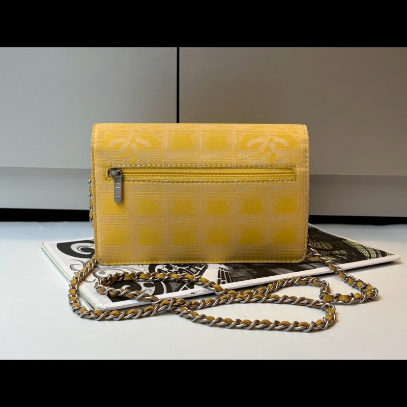 Chanel 銀鍊黃緹花布WOC new travel 系列-1