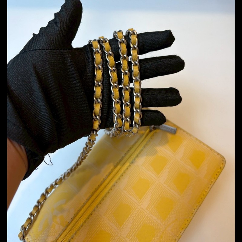 Chanel 銀鍊黃緹花布WOC new travel 系列-5