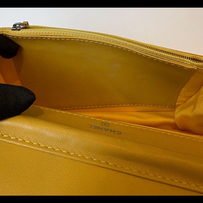 Chanel 銀鍊黃緹花布WOC new travel 系列-21