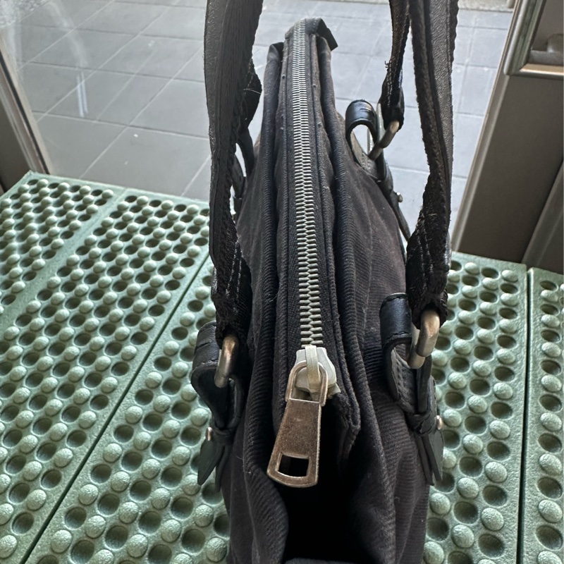 YSL SAINT LAURENT 帆布手提肩背包 黑銀-2