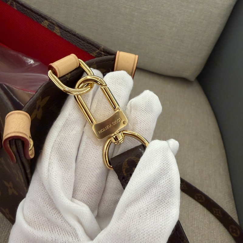 LV Sac Plat BB 老花琴譜包-11