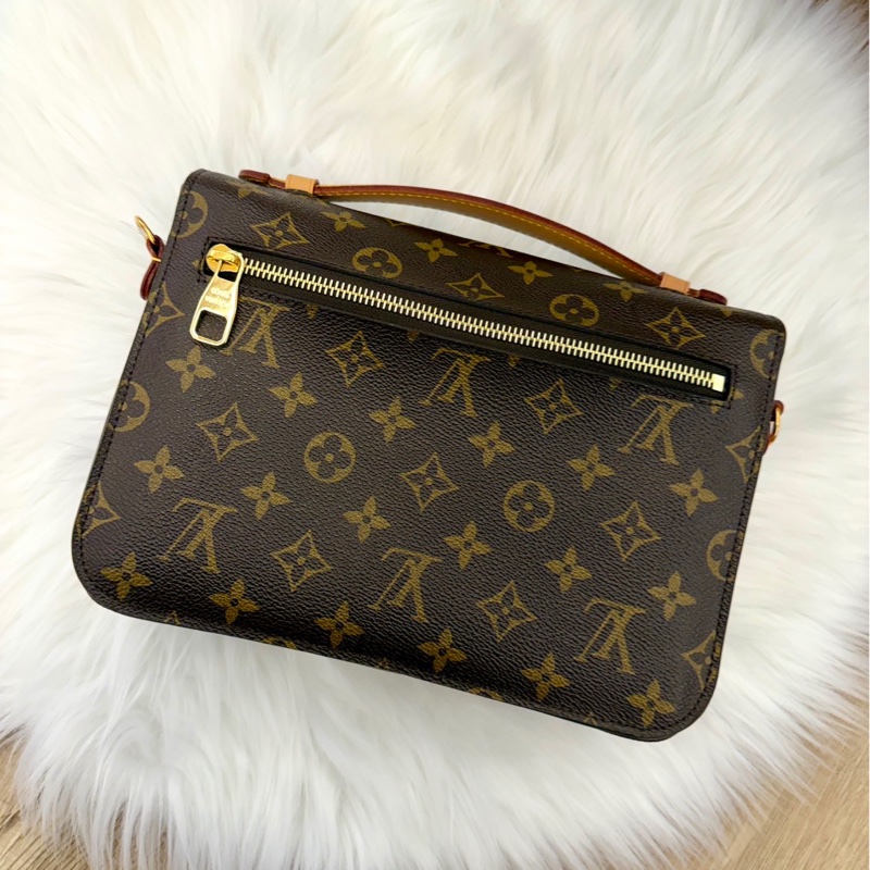 LV Pochette Metis 老花郵差包-1