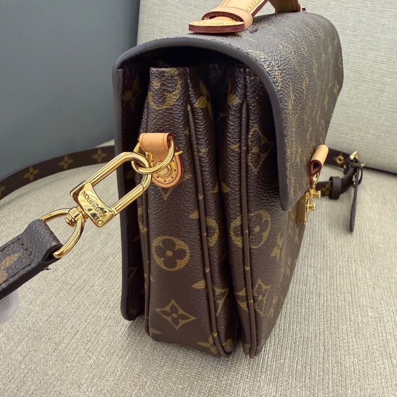 LV Pochette Metis 老花郵差包-8