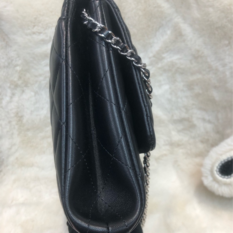 Chanel 黑色羊皮鏈條 銀扣 Hobo XB927-2