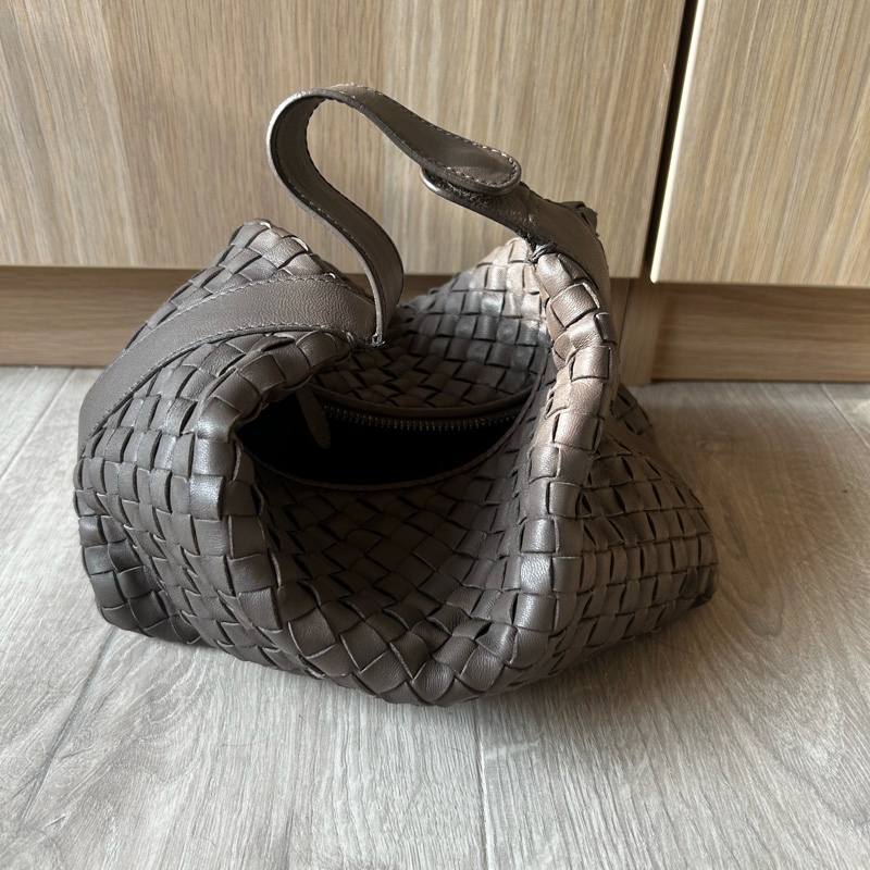 BV 編織便當包 遛狗包 手拿包 飯盒包-1