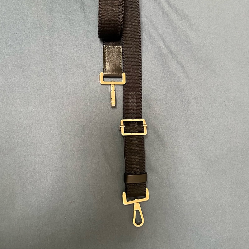 <包況極新>DIOR拉鍊手拿包附肩背帶、Oblique雕花相機包-15