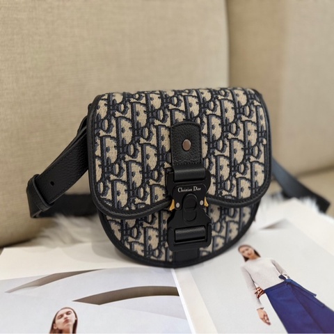 Dior Gallop緹花郵差包