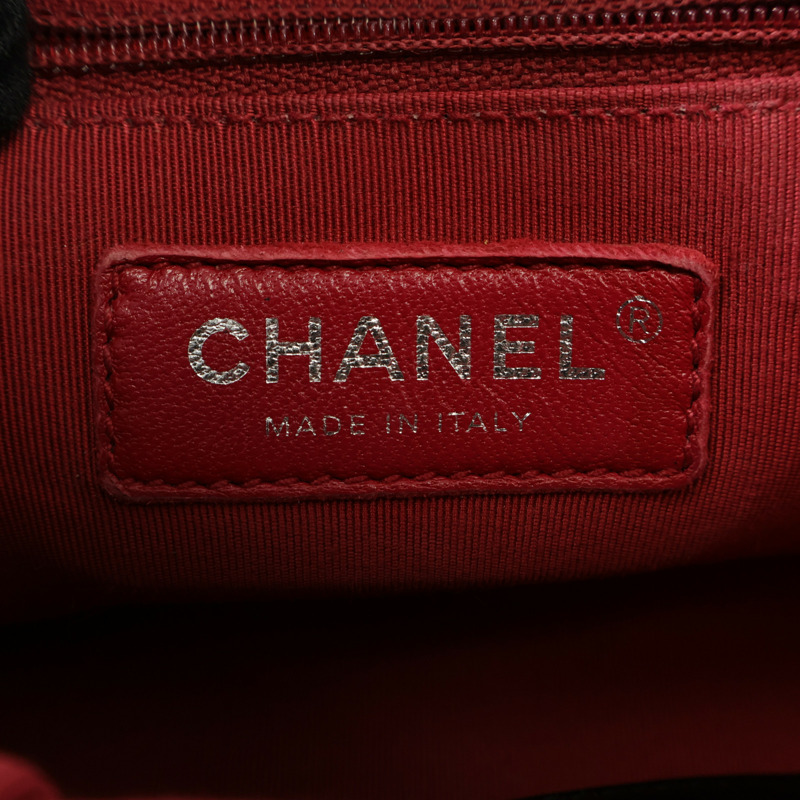 CHANEL 牛皮皮革Gabrielle Small鏈帶肩背袋-9