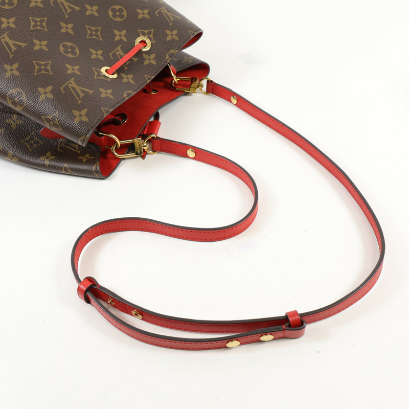 LOUIS VUITTON Monogram Neo Noe Bucket Bag金扣肩背袋Coquelicot-8