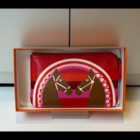 Hermes 雙馬彩虹之愛紅色系皮革小萬用包 Carre Pocket