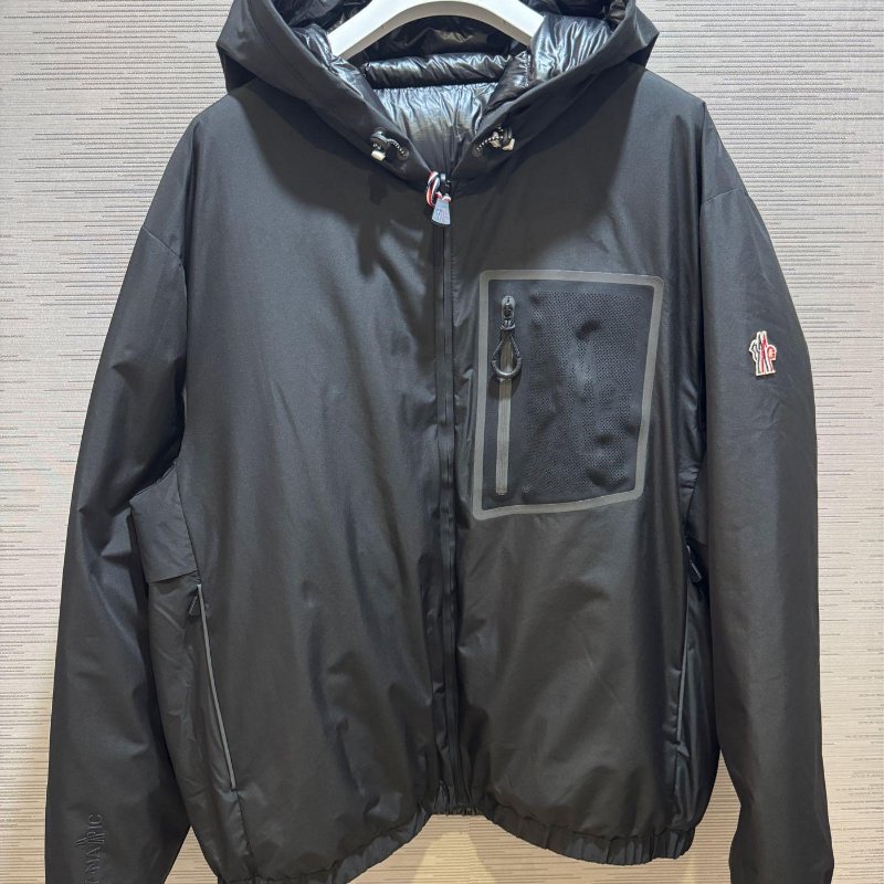 💎Han's house精品服飾💎moncler Bergun 滑雪系列 羽絨 外套 特殊款 原價72800-1