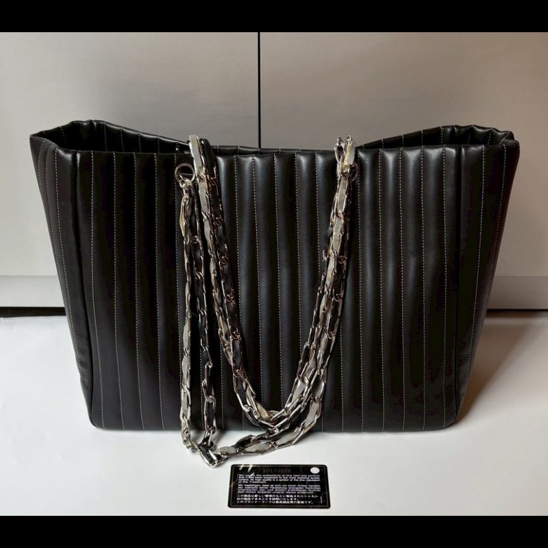 Chanel 銀鍊黑皮直格托特包-2